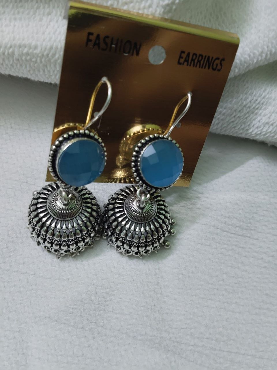 Ear Ring Jimmiki Sky blue stone